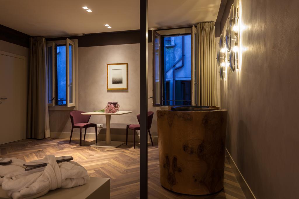 Liassidi Wellness Suites Venecia Habitación foto