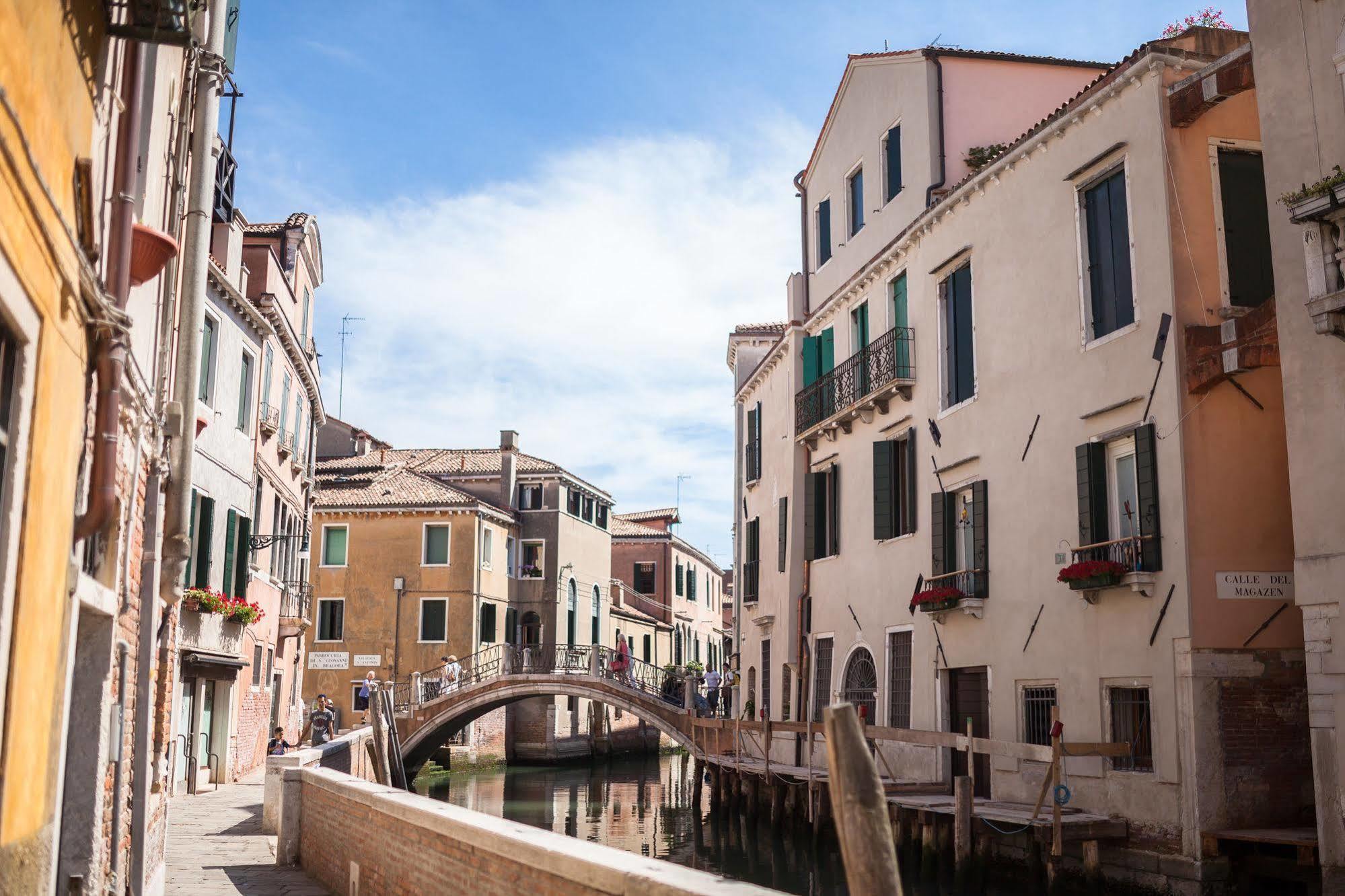 Liassidi Wellness Suites Venecia Exterior foto
