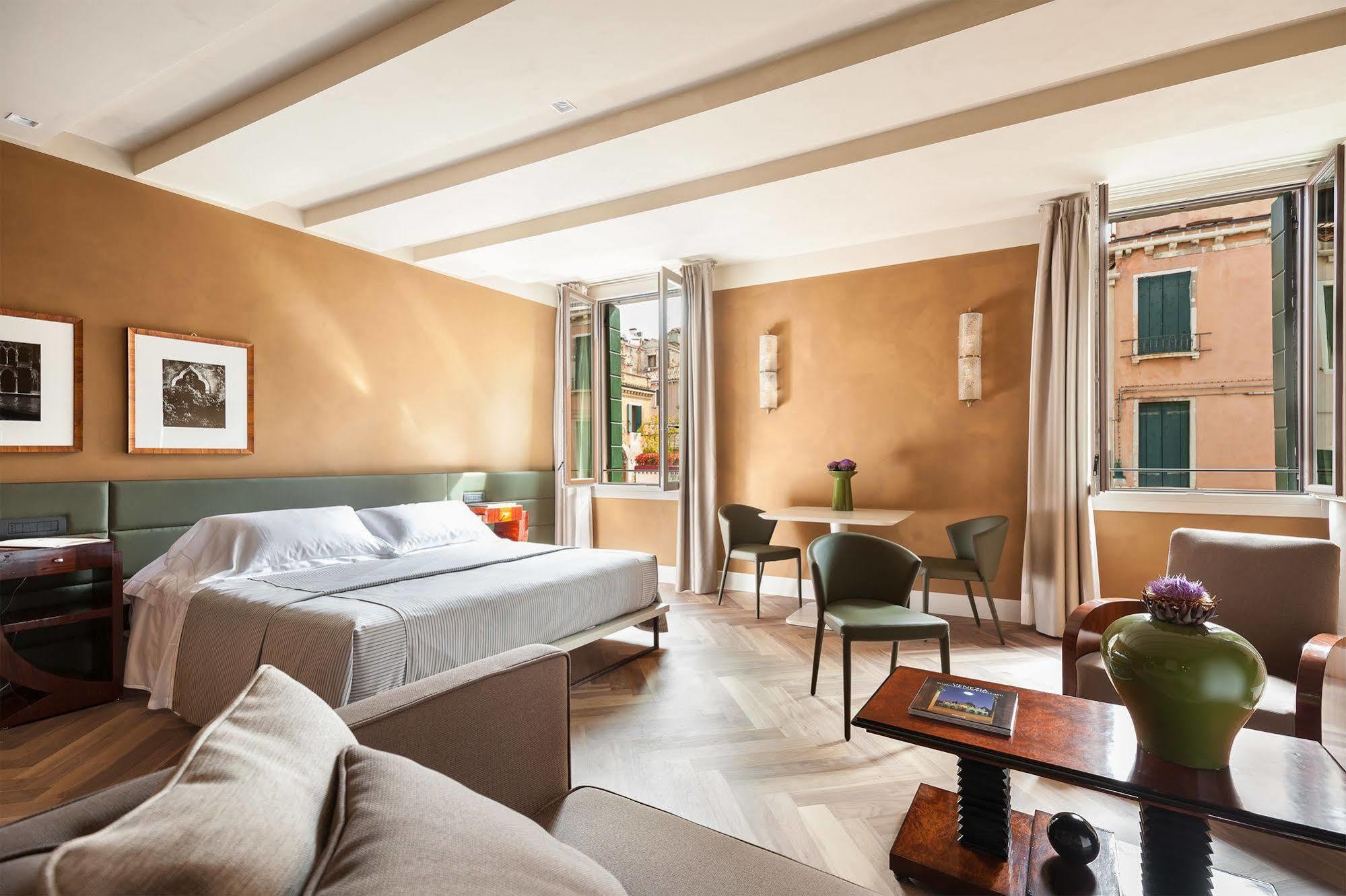 Liassidi Wellness Suites Venecia Exterior foto