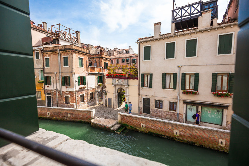 Liassidi Wellness Suites Venecia Exterior foto